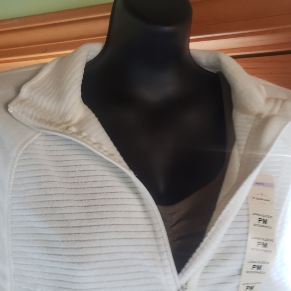 St John's Bay | Petite Med | Cream Fleece Half-Zip - Picture 4 of 7